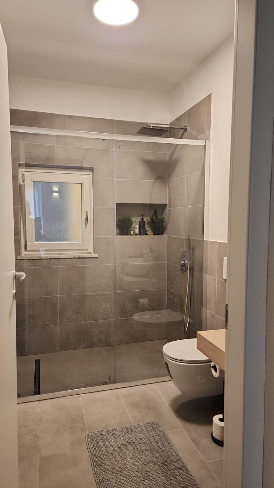 I Marmi New Royal Design Apartment リヴォルノ エクステリア 写真